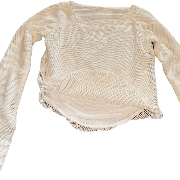 FREE PEOPLE NWOT IVORY LONG SLEEVE FISHNET TOP SIZE MEDIUM - Picture 2 of 4